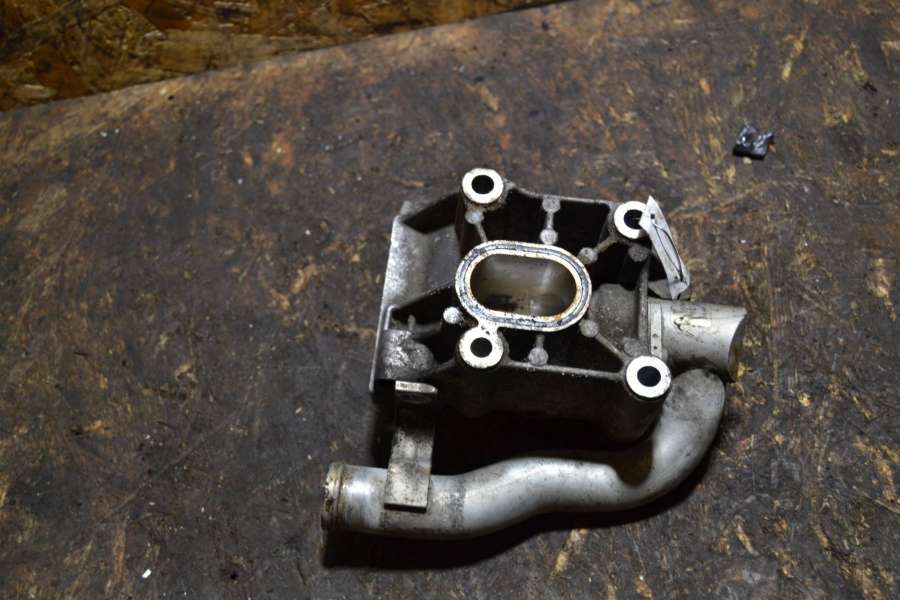 059145169AN Кронштейн компрессора кондиционера  Audi A6 0000г. | Фото № 3  059145169AN Кронштейн компрессора кондиционера  Audi A6 0000г. - Фото 3