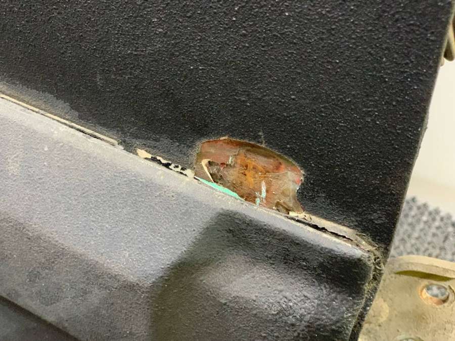 Дверь передняя правая Kia Sorento 2005г. | Фото № 6 Дверь передняя правая Kia Sorento 2005г. - Фото 6