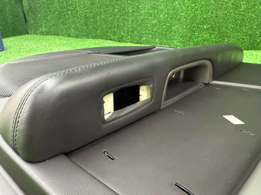 C2Z8800AMX8X2320185BB0AMX8X23F274A31A Обшивка двери задней левой  Jaguar XF X250 2009г. | Фото № 8  C2Z8800AMX8X2320185BB0AMX8X23F274A31A Обшивка двери задней левой  Jaguar XF X250 2009г. - Фото 8