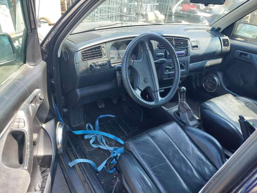 84410-06100 Реле Volkswagen Golf 3 (1991-1999) Универсал 1995г. | Фото № 7 84410-06100 Реле Volkswagen Golf 3 (1991-1999) Универсал 1995г. - Фото 7