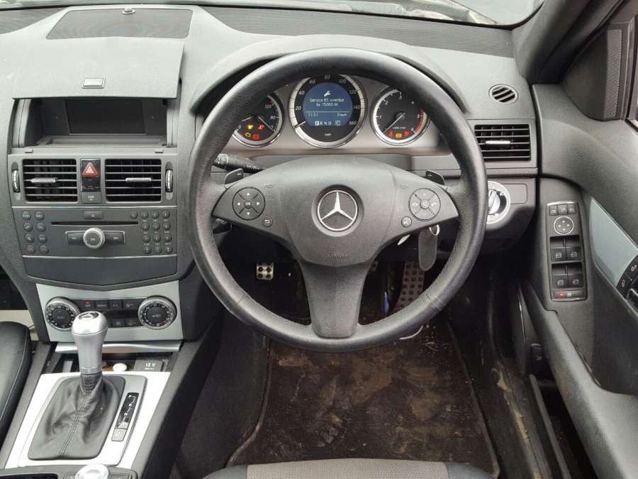 Замок двери задней правой Mercedes C-Class (W204) (2006-2015) Седан 2008г. | Фото № 5 Замок двери задней правой Mercedes C-Class (W204) (2006-2015) Седан 2008г. - Фото 5