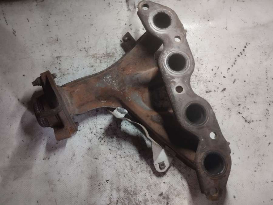 Коллектор выпускной Toyota Corolla E110 1998г. | Фото № 6 Коллектор выпускной Toyota Corolla E110 1998г. - Фото 6