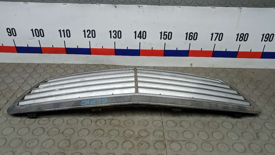 Решетка радиатора MERCEDES BENZ E-CLASS W211 2002г. | Фото № 8 Решетка радиатора MERCEDES BENZ E-CLASS W211 2002г. - Фото 8