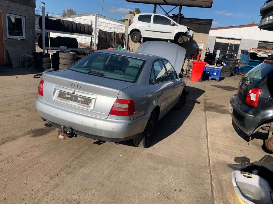 Замок двери задней правой Audi A4 B5 (1994-2001) Седан 1998г. | Фото № 7 Замок двери задней правой Audi A4 B5 (1994-2001) Седан 1998г. - Фото 7