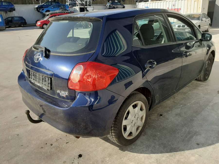 Петля двери задней правой Toyota Auris 1 (E150) (2007-2012) Хетчбэк 5дв. 2007г. | Фото № 7 Петля двери задней правой Toyota Auris 1 (E150) (2007-2012) Хетчбэк 5дв. 2007г. - Фото 7