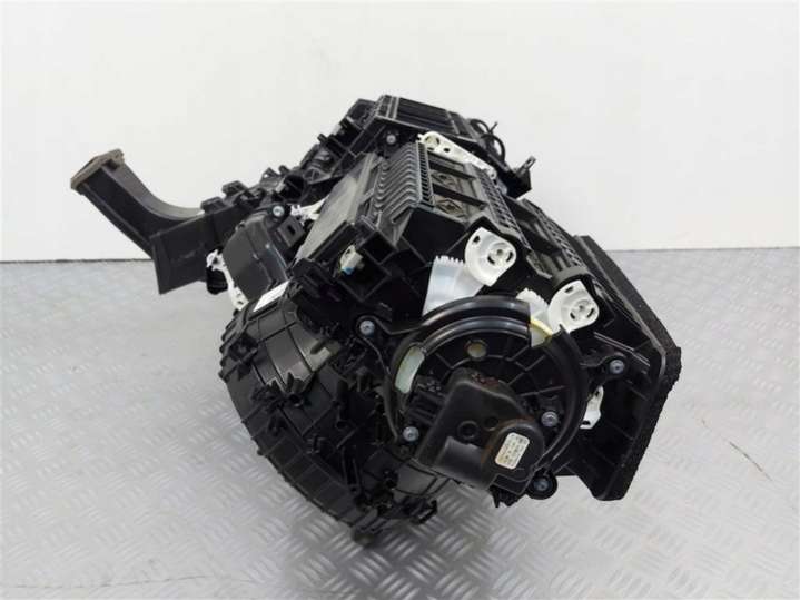 LX6A-19B555-FBC Отопитель в сборе (печка) Ford Escape 3 поколение (2013-2016) 2013г. | Фото № 6 LX6A-19B555-FBC Отопитель в сборе (печка) Ford Escape 3 поколение (2013-2016) 2013г. - Фото 6