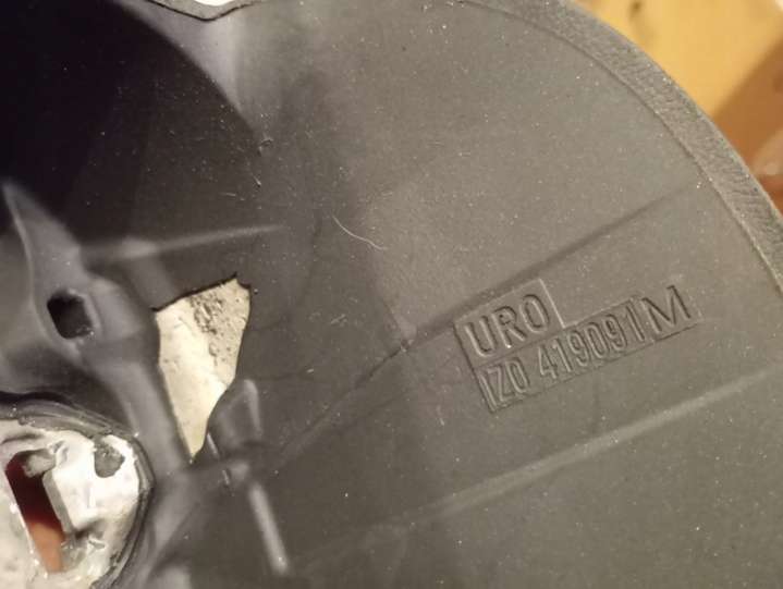 1Z0419091M Руль Skoda Fabia 2 поколение (2007-2010) 2007г. | Фото № 2 1Z0419091M Руль Skoda Fabia 2 поколение (2007-2010) 2007г. - Фото 2