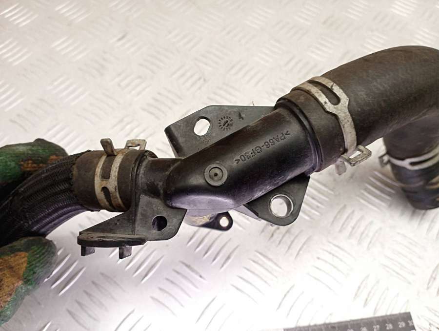 96711249809684589080 Фланец (тройник) системы охлаждения  Citroen Jumpy 2 2010г. | Фото № 3  96711249809684589080 Фланец (тройник) системы охлаждения  Citroen Jumpy 2 2010г. - Фото 3