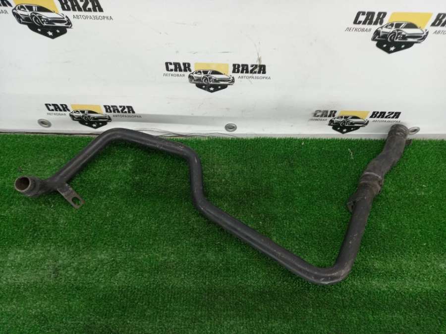 059121065D  Патрубок системы охлаждения   Audi A6 C5 2000г. | Фото № 2  059121065D  Патрубок системы охлаждения   Audi A6 C5 2000г. - Фото 2