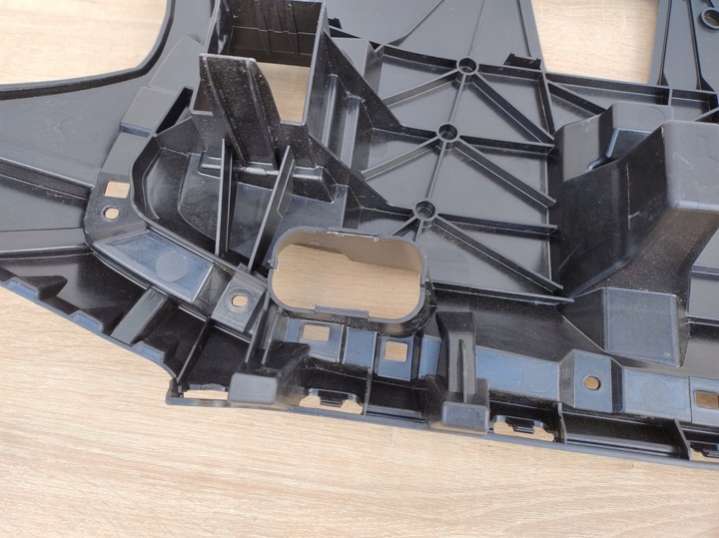 89A807233 Решетка радиатора Audi E-tron 1 поколение (2018-2024) 2018г. | Фото № 3 89A807233 Решетка радиатора Audi E-tron 1 поколение (2018-2024) 2018г. - Фото 3