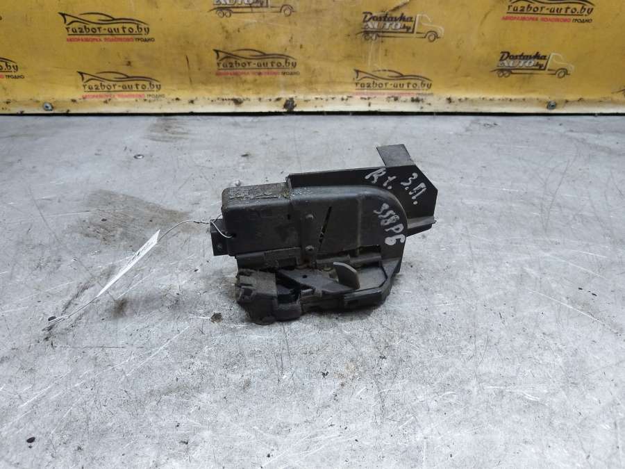 Замок двери задней правой Renault Laguna Универсал 1997г. | Фото № 2 Замок двери задней правой Renault Laguna Универсал 1997г. - Фото 2