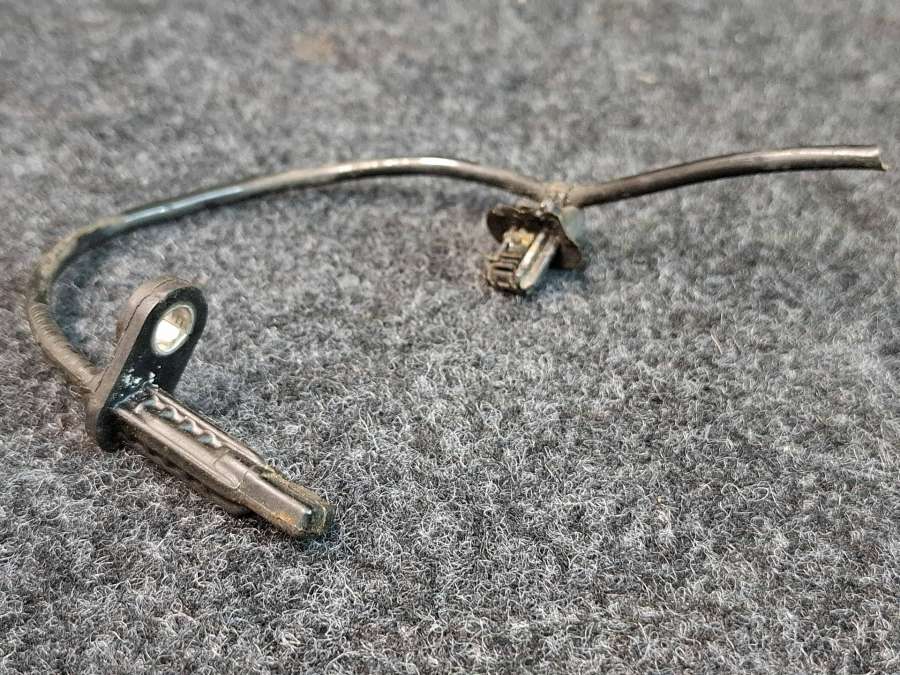 J2GC2C205A1B Датчик ABS передний левый  Ford Edge внедорожник 5 дв. 2020г. | Фото № 2  J2GC2C205A1B Датчик ABS передний левый  Ford Edge внедорожник 5 дв. 2020г. - Фото 2