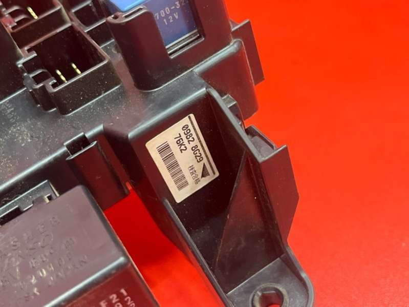 3671076K20 Блок предохранителей салонный Suzuki Grand Vitara TA74V 2008г. | Фото № 6 3671076K20 Блок предохранителей салонный Suzuki Grand Vitara TA74V 2008г. - Фото 6