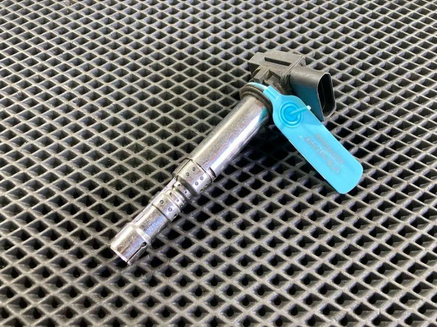 004010203107C905715A Катушка зажигания  Audi A8 D3/4E 2006г. | Фото № 2  004010203107C905715A Катушка зажигания  Audi A8 D3/4E 2006г. - Фото 2