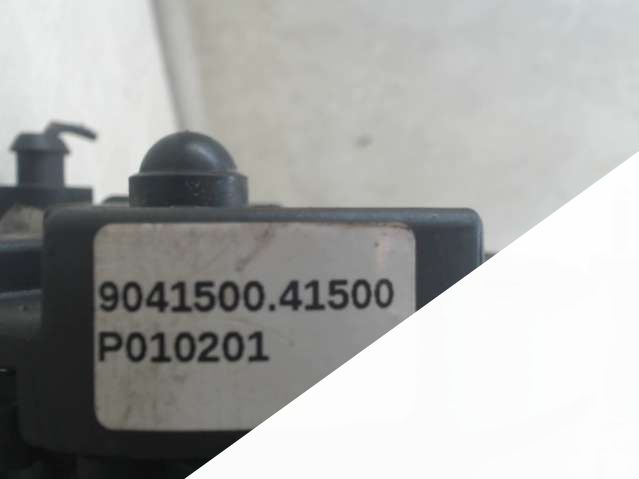 Генератор Volkswagen Bora (1998 - 2005) Универсал 2003г. | Фото № 2 Генератор Volkswagen Bora (1998 - 2005) Универсал 2003г. - Фото 2