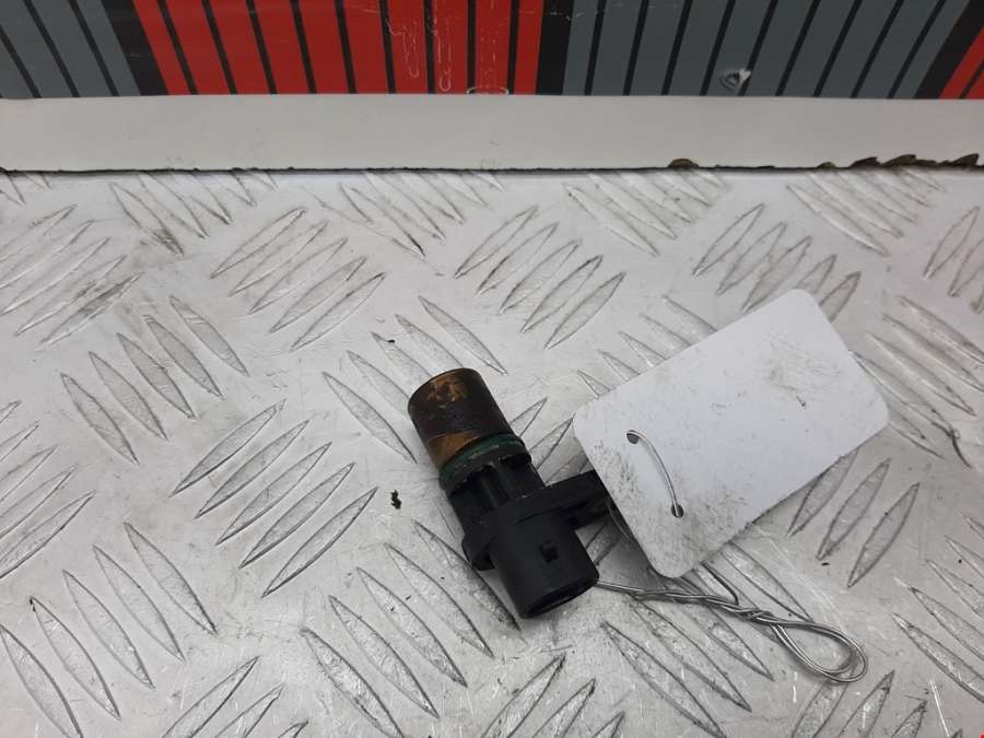 12567712 Датчик коленвала Opel Vectra C (2002-2008) Седан 2002г. | Фото № 2 12567712 Датчик коленвала Opel Vectra C (2002-2008) Седан 2002г. - Фото 2