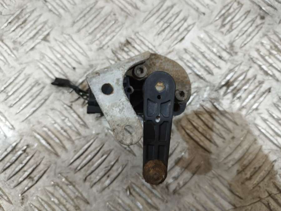 1093698 Датчик положения кузова BMW 5 E39 2000г. | Фото № 3 1093698 Датчик положения кузова BMW 5 E39 2000г. - Фото 3