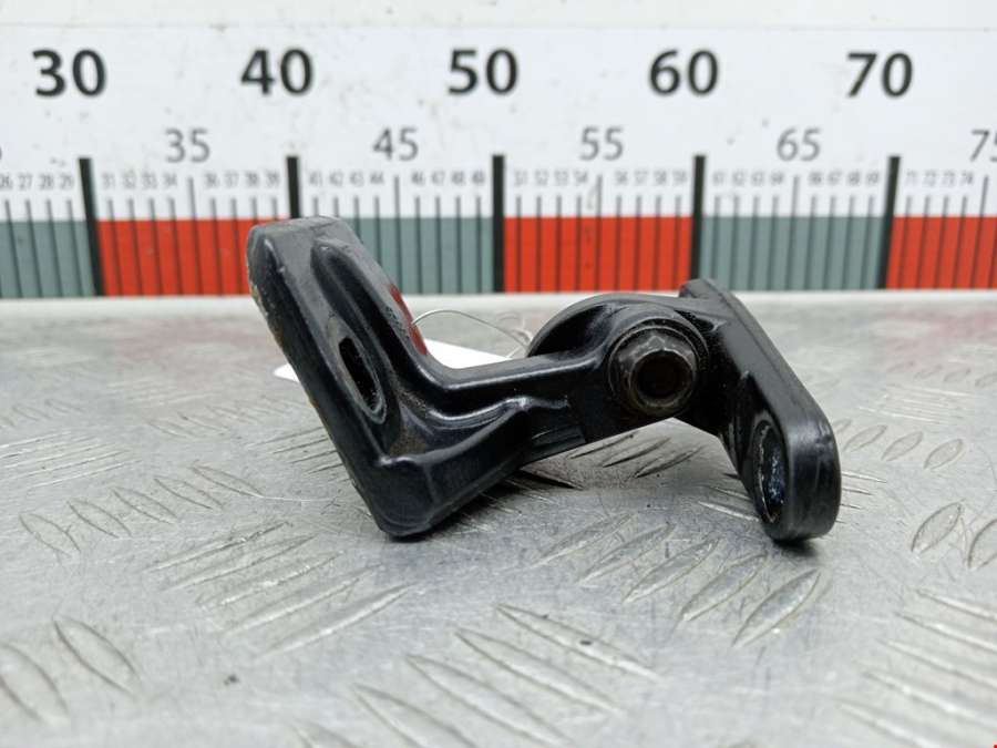 Петля двери задней левой Mercedes A-Class (W168) (1997-2004) Хетчбэк 5дв. 1999г. | Фото № 3 Петля двери задней левой Mercedes A-Class (W168) (1997-2004) Хетчбэк 5дв. 1999г. - Фото 3