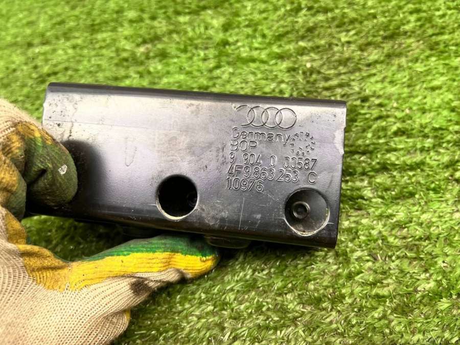 4F9863253C Кронштейн (крепление) Audi A6 C6 (S6,RS6) 2007г. | Фото № 2 4F9863253C Кронштейн (крепление) Audi A6 C6 (S6,RS6) 2007г. - Фото 2
