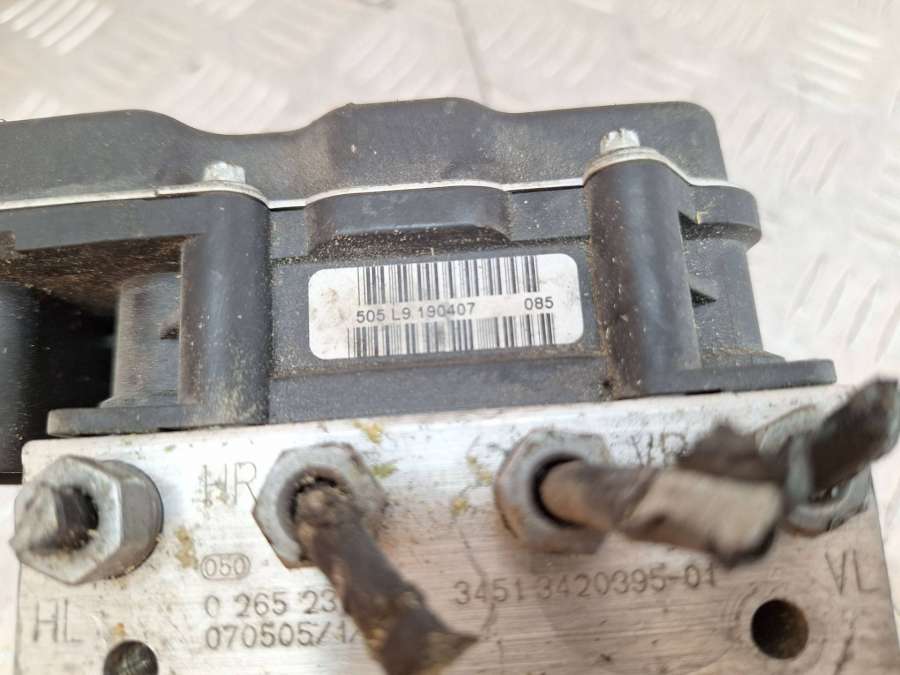 02652360120265950489 Блок ABS  BMW X3 E83 E83 2007г. | Фото № 6  02652360120265950489 Блок ABS  BMW X3 E83 E83 2007г. - Фото 6