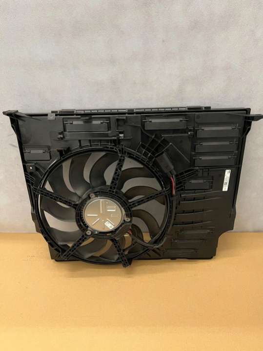 3658700741742251363BMW178 Вентилятор радиатора  BMW X1 U11 (2022-2024) 2022г. | Фото № 1  3658700741742251363BMW178 Вентилятор радиатора  BMW X1 U11 (2022-2024) 2022г. - Фото 1