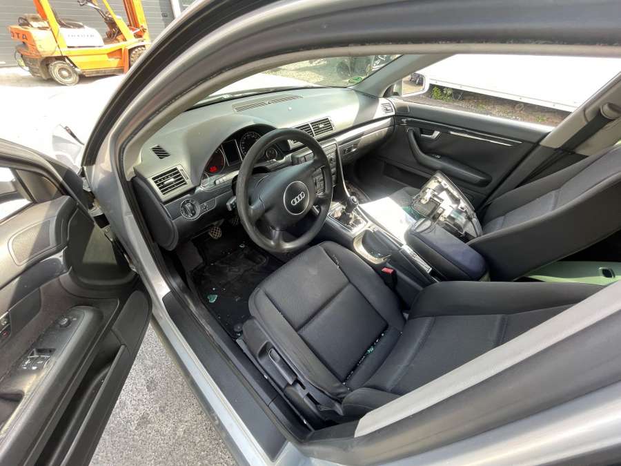 Рычаг передний правый Audi A4 B6 (2000-2006) Седан 2001г. | Фото № 10 Рычаг передний правый Audi A4 B6 (2000-2006) Седан 2001г. - Фото 10