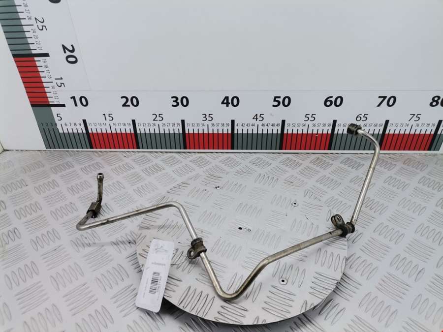 Трубка турбины Skoda Octavia 1Z (2004-2013) Хетчбэк 5дв. 2005г. | Фото № 1 Трубка турбины Skoda Octavia 1Z (2004-2013) Хетчбэк 5дв. 2005г. - Фото 1