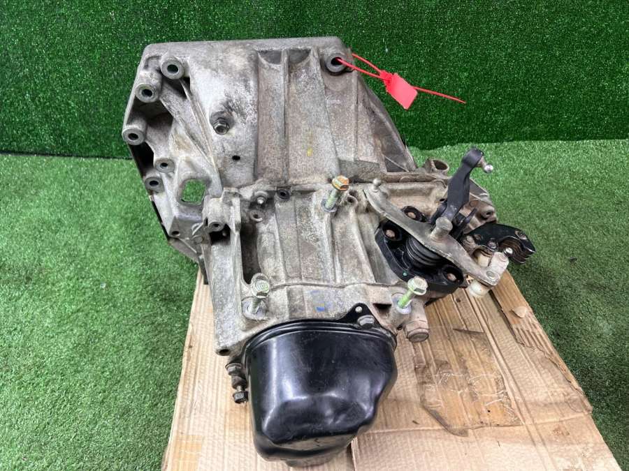 CEJROS2GST КПП механическая (МКПП)  Nissan Juke YF15 F15 2013г. | Фото № 4  CEJROS2GST КПП механическая (МКПП)  Nissan Juke YF15 F15 2013г. - Фото 4