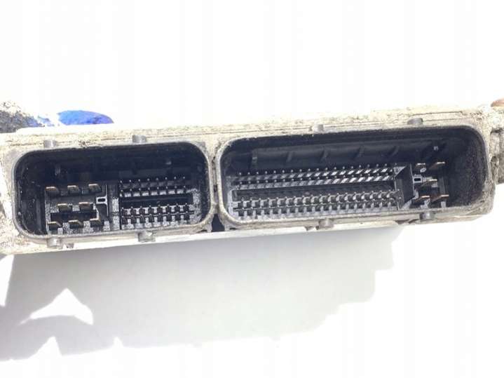 06A906033DSLORK-486-17172 Блок управления двигателем Audi A3 8P (2003-2005) 2003г. | Фото № 3 06A906033DSLORK-486-17172 Блок управления двигателем Audi A3 8P (2003-2005) 2003г. - Фото 3