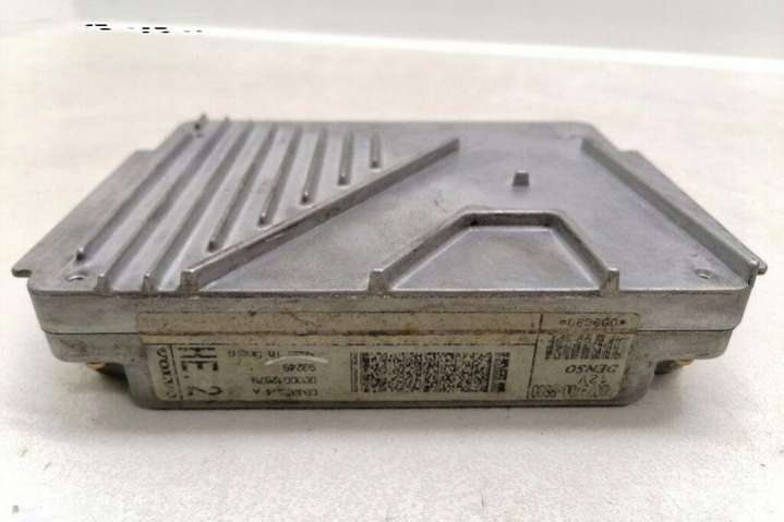 1928403486 Блок управления двигателем Volvo S80 1 поколение (1998-2006) 1998г. | Фото № 1 1928403486 Блок управления двигателем Volvo S80 1 поколение (1998-2006) 1998г. - Фото 1