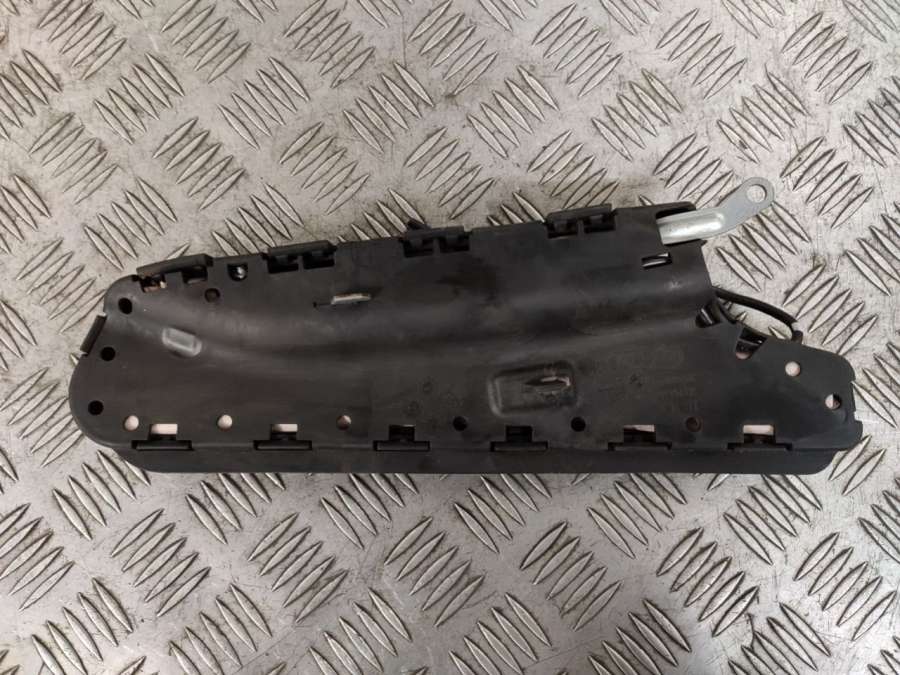4f0880242g Подушка безопасности боковая (в сиденье)  Audi A6 C6 (S6,RS6) 2010г. | Фото № 2  4f0880242g Подушка безопасности боковая (в сиденье)  Audi A6 C6 (S6,RS6) 2010г. - Фото 2