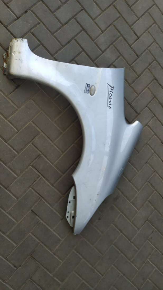 Крыло переднее правое Citroen Xsara Picasso 2005г. | Фото № 1 Крыло переднее правое Citroen Xsara Picasso 2005г. - Фото 1