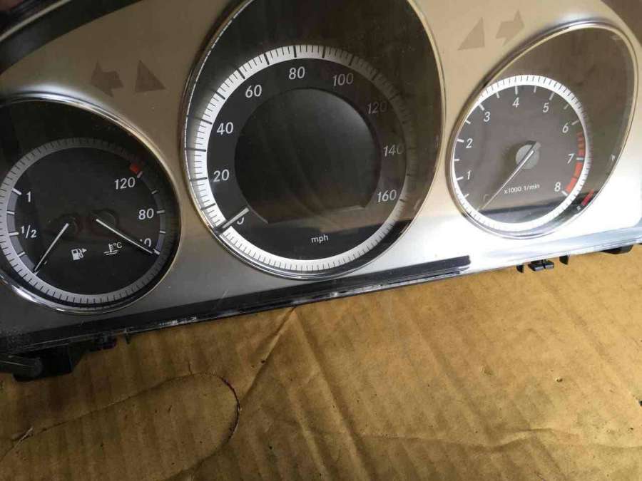 204900B202A204900B202 Панель приборов (щиток) Mercedes-Benz C W204 2006г. | Фото № 1 204900B202A204900B202 Панель приборов (щиток) Mercedes-Benz C W204 2006г. - Фото 1