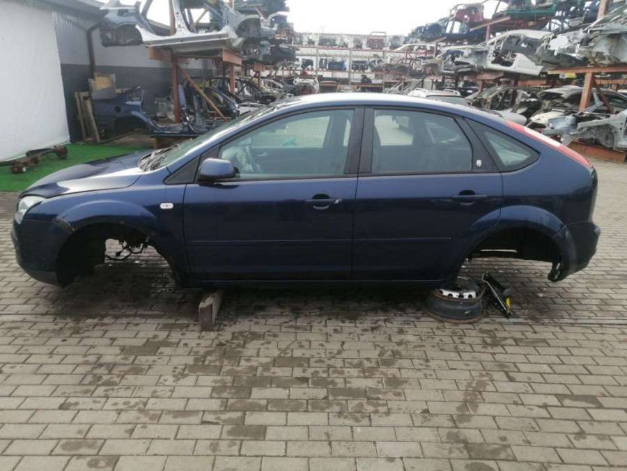 3M5H8K218 Расширительный бачок Ford Focus 2 2005г. | Фото № 8 3M5H8K218 Расширительный бачок Ford Focus 2 2005г. - Фото 8