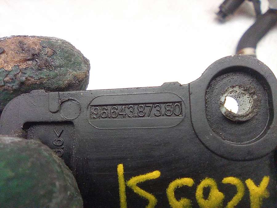 1362780844915179901920PW312166778S6Q9E731AA96643872809664387380MN982334SU00100873Y60318221 Датчик коленвала  Lancia Phedra 2006г. | Фото № 4  1362780844915179901920PW312166778S6Q9E731AA96643872809664387380MN982334SU00100873Y60318221 Датчик коленвала  Lancia Phedra 2006г. - Фото 4