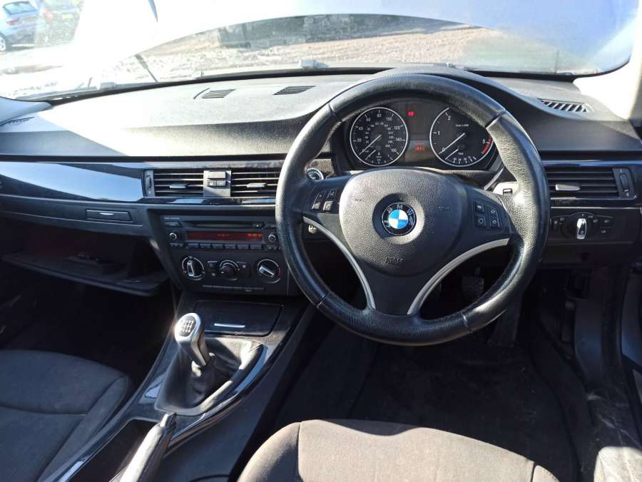 Подушка (опора) крепления двигателя BMW 3-Series (E90/E91/E92/E93) (2004-2013) Седан 2009г. | Фото № 8 Подушка (опора) крепления двигателя BMW 3-Series (E90/E91/E92/E93) (2004-2013) Седан 2009г. - Фото 8