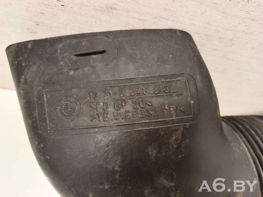 1371-2246313 Патрубок воздушного фильтра BMW 5 E39 2000г. | Фото № 2 1371-2246313 Патрубок воздушного фильтра BMW 5 E39 2000г. - Фото 2