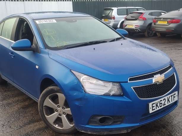 95472696 Амортизатор крышки багажника Chevrolet Cruze 2 (J300) (2008-2016) Хетчбэк 5дв. 2012г. | Фото № 10 95472696 Амортизатор крышки багажника Chevrolet Cruze 2 (J300) (2008-2016) Хетчбэк 5дв. 2012г. - Фото 10