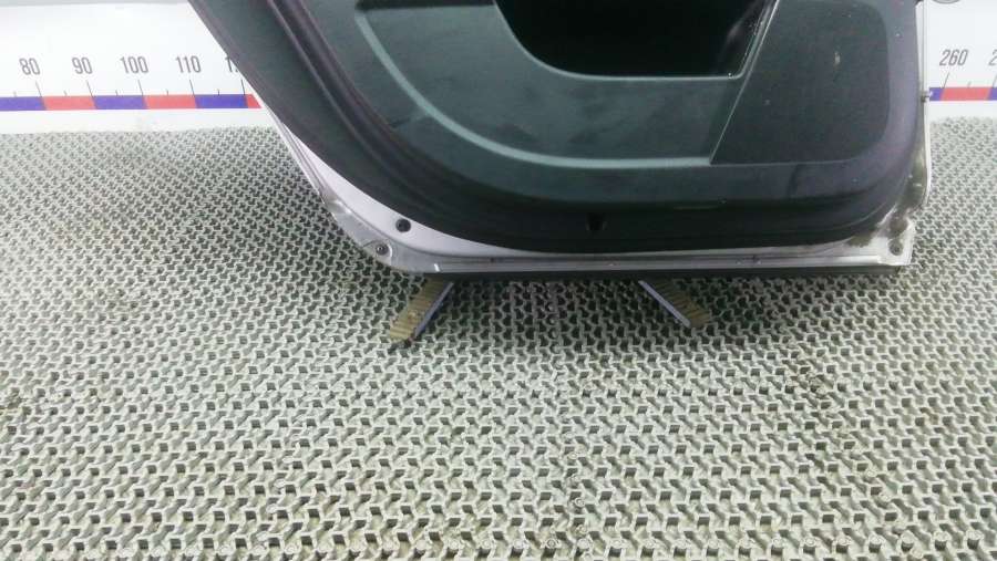 Дверь задняя левая AUDI A6 ALLROAD C6 2005г. | Фото № 16 Дверь задняя левая AUDI A6 ALLROAD C6 2005г. - Фото 16