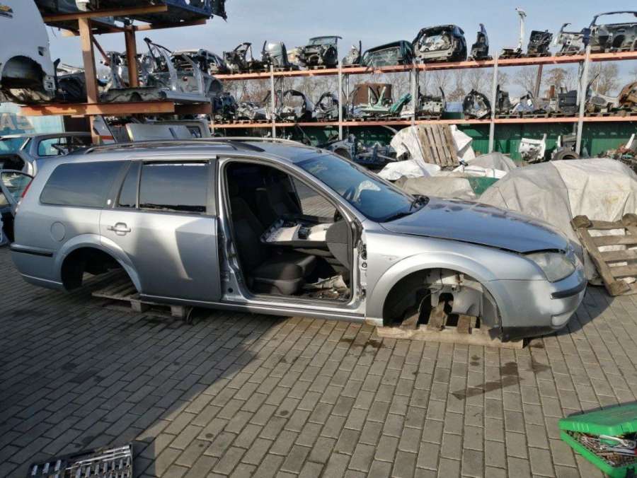 3S718A100 Решетка радиатора Ford Mondeo 3 2005г. | Фото № 6 3S718A100 Решетка радиатора Ford Mondeo 3 2005г. - Фото 6