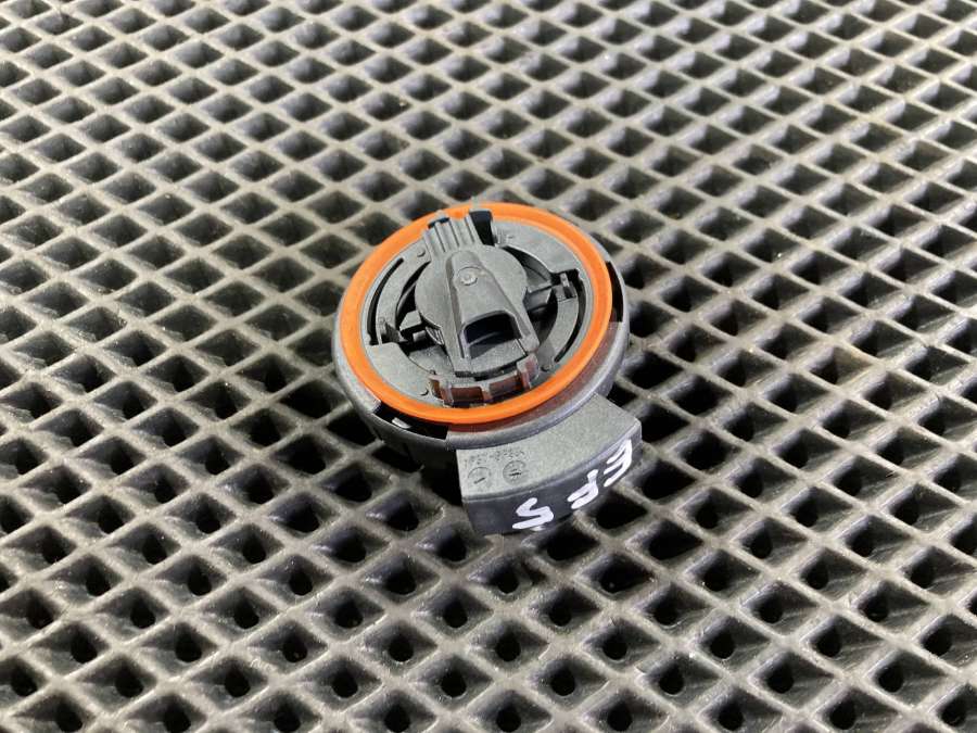 4M0955557A Датчик airbag  Audi A5 F5 2016г. | Фото № 5  4M0955557A Датчик airbag  Audi A5 F5 2016г. - Фото 5