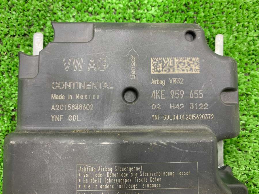 4KE959655  A2C15848602 4KE 959 655  4KE.959.655 Блок управления подушек безопасности  Audi Q7 Джип 2020г. | Фото № 2  4KE959655  A2C15848602 4KE 959 655  4KE.959.655 Блок управления подушек безопасности  Audi Q7 Джип 2020г. - Фото 2