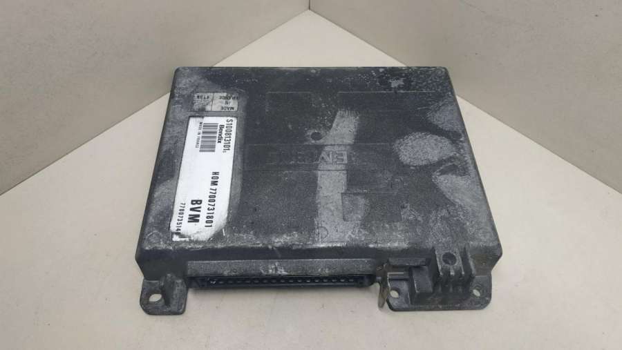 BVMHOM77007318017700735140BENDIXS100813101G Блок управления двигателем  Renault 19 2 1999г. | Фото № 1  BVMHOM77007318017700735140BENDIXS100813101G Блок управления двигателем  Renault 19 2 1999г. - Фото 1
