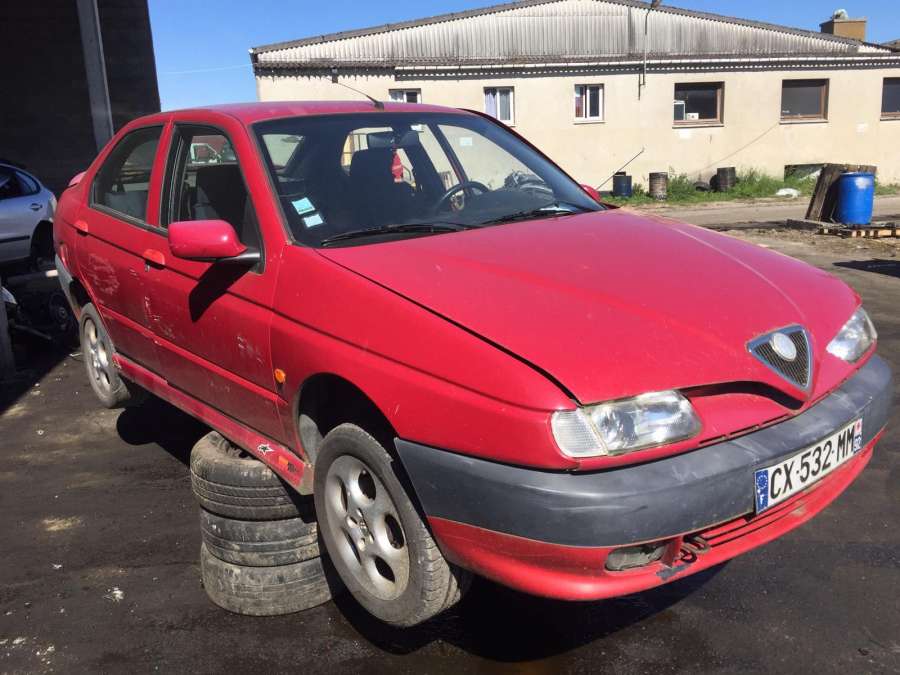 Замок крышки багажника Alfa Romeo 146 (930B) (1994-2001) Хетчбэк 5дв. 1998г. | Фото № 9 Замок крышки багажника Alfa Romeo 146 (930B) (1994-2001) Хетчбэк 5дв. 1998г. - Фото 9