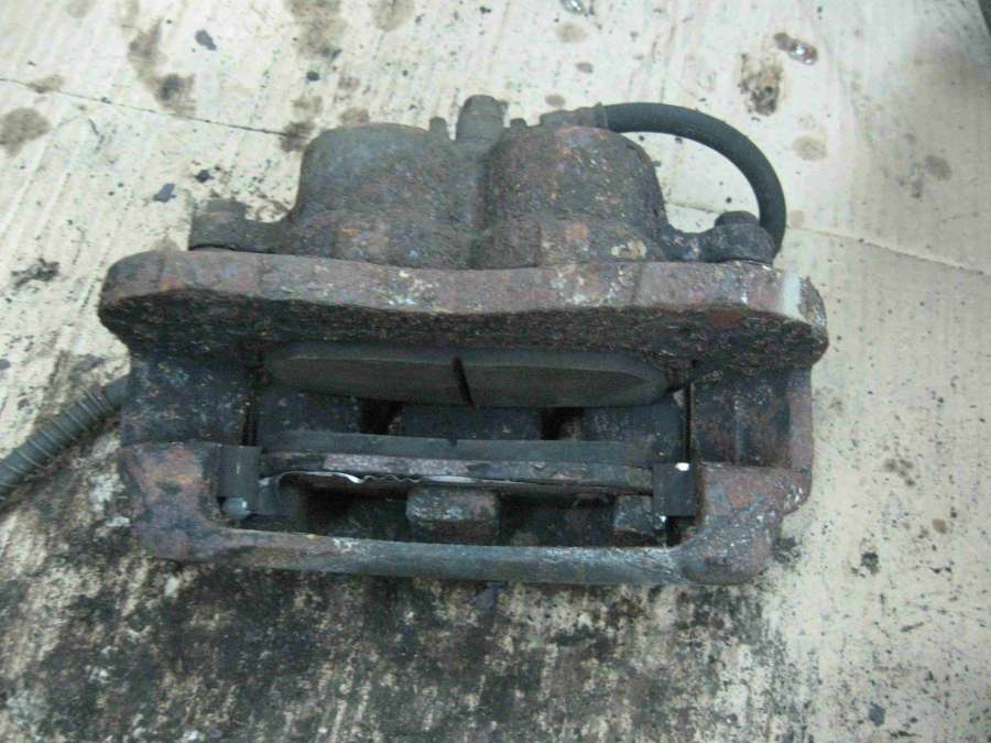 Суппорт передний правый Kia Sorento 1 JC (2002-2010) 2005г. | Фото № 2 Суппорт передний правый Kia Sorento 1 JC (2002-2010) 2005г. - Фото 2