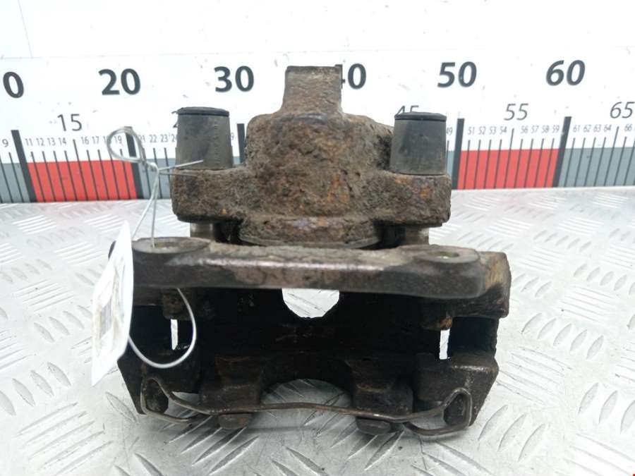 Суппорт задний правый Volvo S60 1 (2000-2009) Седан 2001г. | Фото № 4 Суппорт задний правый Volvo S60 1 (2000-2009) Седан 2001г. - Фото 4