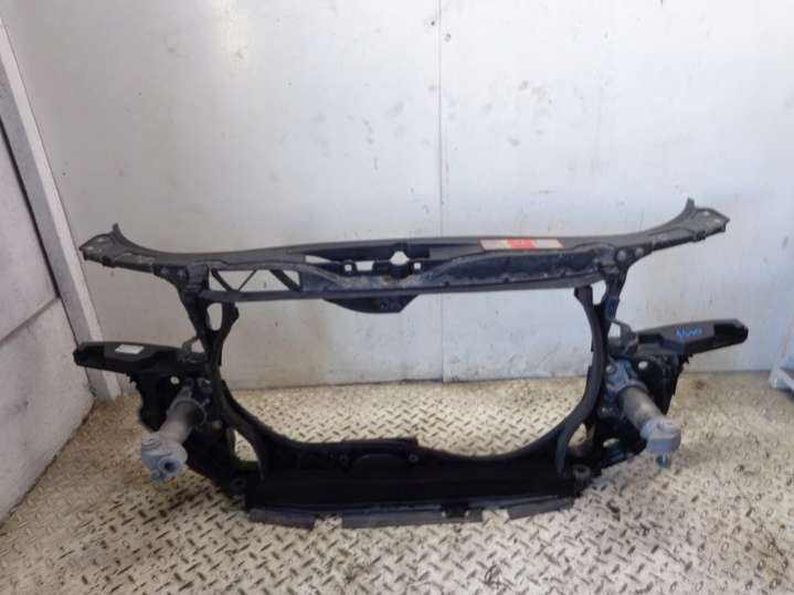 Передняя панель крепления облицовки (телевизор) Audi A4 B6 (2000-2005) 2000г. | Фото № 1 Передняя панель крепления облицовки (телевизор) Audi A4 B6 (2000-2005) 2000г. - Фото 1