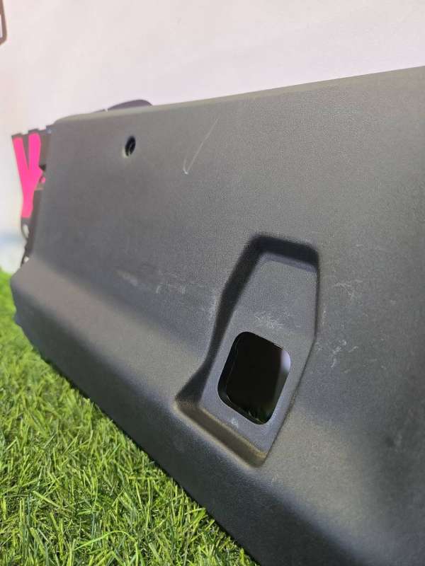 FR3B-7603532-A Потолок  Ford Mustang 2019г. | Фото № 4  FR3B-7603532-A Потолок  Ford Mustang 2019г. - Фото 4