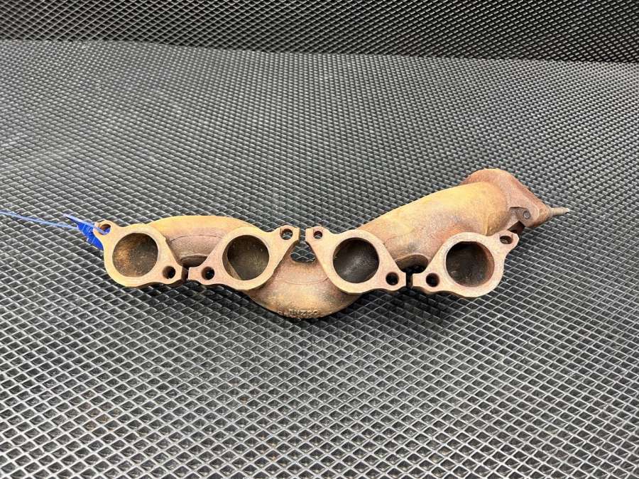 AJ812275LR0351098W93-9431-BB Выпускной коллектор  Jaguar XF X250 CC9 2011г. | Фото № 1  AJ812275LR0351098W93-9431-BB Выпускной коллектор  Jaguar XF X250 CC9 2011г. - Фото 1