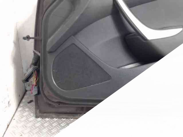 Дверь боковая,право,перед Opel Astra J (2009 - 2018) Универсал 2012г. | Фото № 5 Дверь боковая,право,перед Opel Astra J (2009 - 2018) Универсал 2012г. - Фото 5